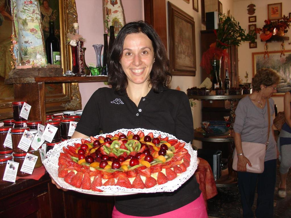 Agriturismo Ca' Isotta Castello di Serravalle Kültér fotó